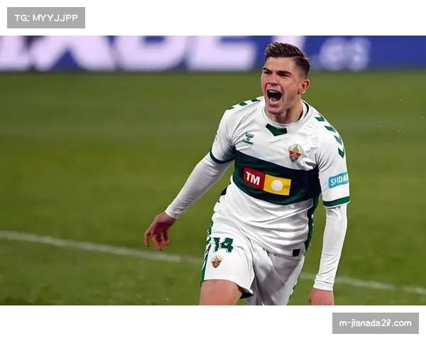 塞维利亚2比1逆转莱万特 结束四轮不胜颓势 塞维利亚2比1逆转莱万特 结束四轮不胜颓势